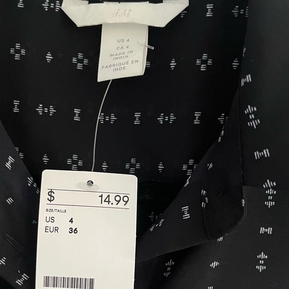 H&M sleeveless top - Picture 3 of 4